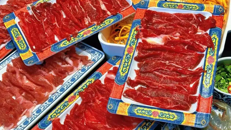 2026即墨火锅必吃指南：草原牛羊肉铜锅的稳与鲜