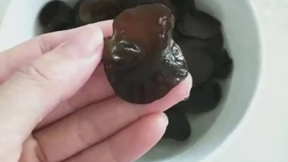 12种干货食材清洗泡发技巧汇总 涵盖木耳蘑菇海蜇等 厨房新手轻松上手