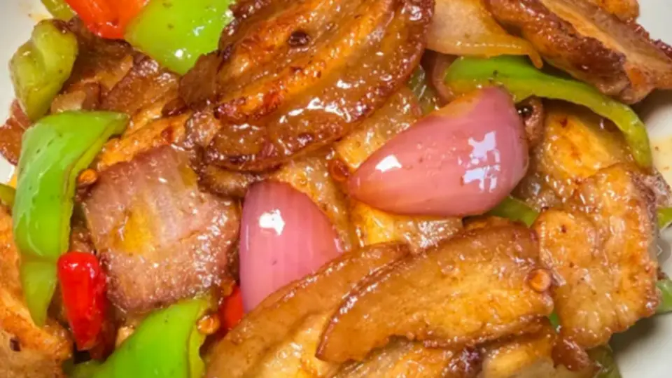 来炒一盘有灯盏窝的回锅肉？这些小技巧让你秒变厨房高手