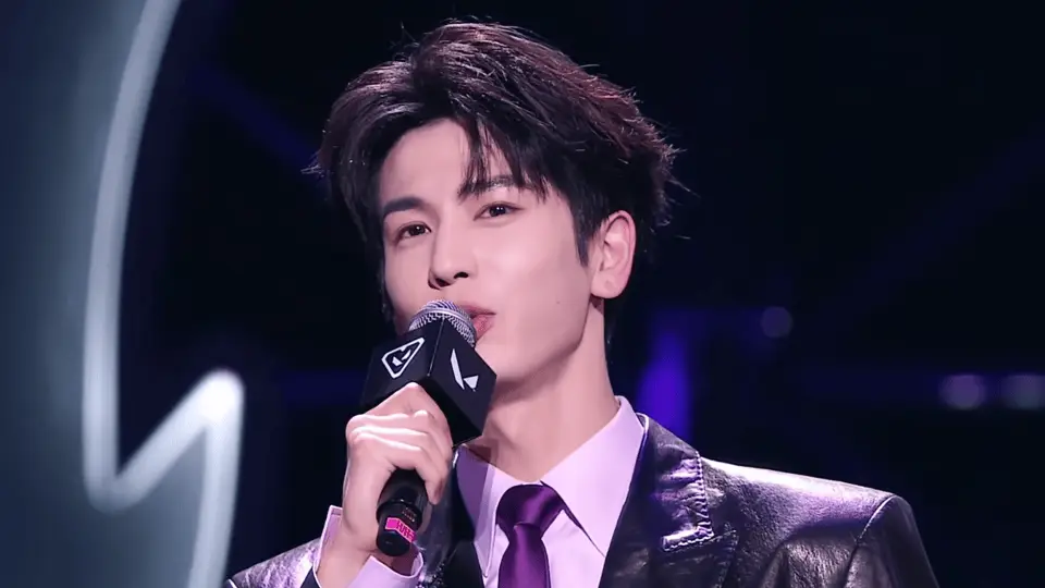 张凌赫周也登无畏契约表演赛!上演电竞男女主光环!他太准了!