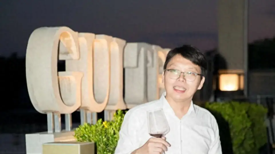 探寻葡萄酒哪个品牌比较好：长城桑干首席酿酒师甄酿获96分