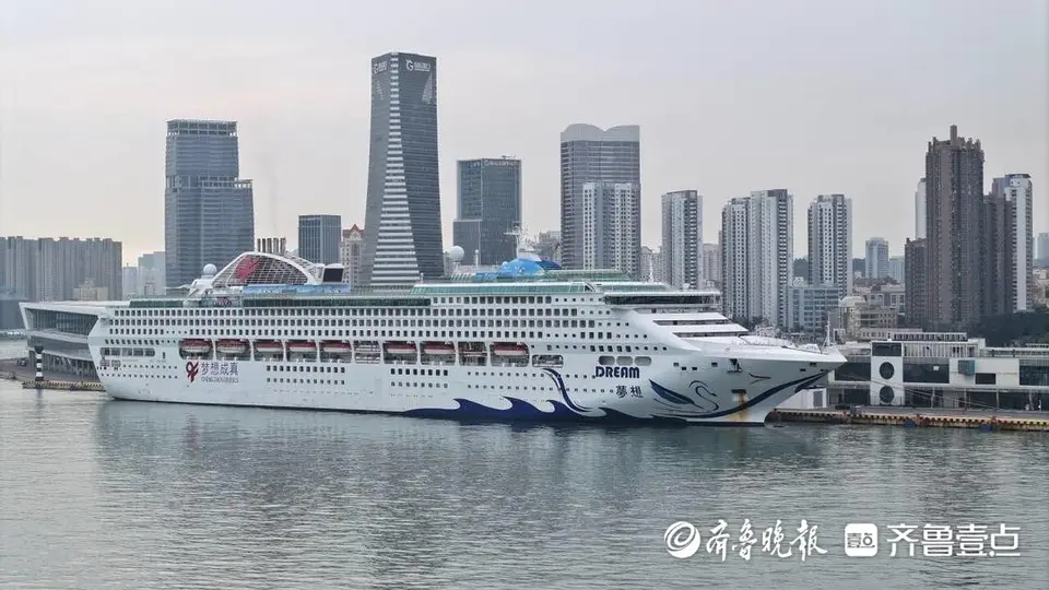 青岛首创“邮轮啤酒节”静态游落地国际邮轮母港