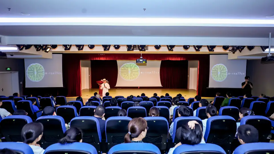 上海书展宝山区分会场读书月启幕 近百场多元阅读活动邀你参与体验