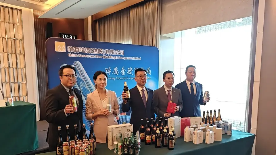 直击业绩说明会丨“啤白两重天”:华润啤酒销量同比增长1.7%,白酒业务营业额降至5.7亿元