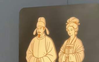 “不吟诗两首不好意思进”，唐风厕所标识“高级”在哪里？|快评