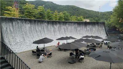 青山叠翠引客来，近郊微度假出圈！大连岔鞍村打造文旅新名片