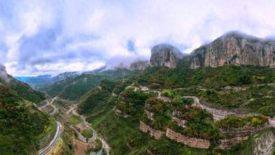 太行一号旅游公路黎城段：太行画廊里的振兴“金飘带”