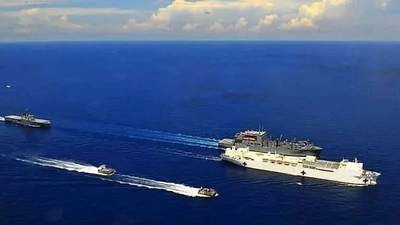 多国外籍海警巡逻船亮相南海 美借菲律宾撑场玩新花样