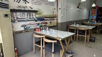 登泰山下来怎么吃?来泰山区这家鲁菜馆,吃实在分量的炒鸡和清爽泰山三美豆腐