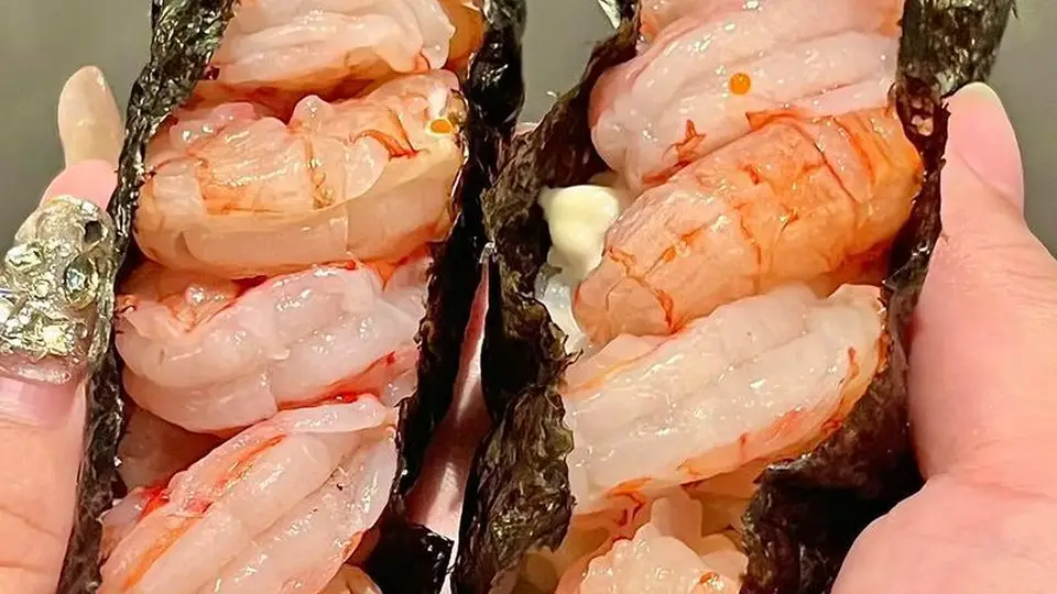 来亲手解锁寿司美味的多样打开方式 从握寿司到刺身的地道吃法指南