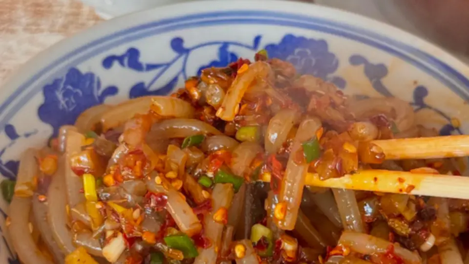 来景德镇逛吃必尝 橘香辣韵的瓷都冷粉正戳中每一位吃货的味蕾