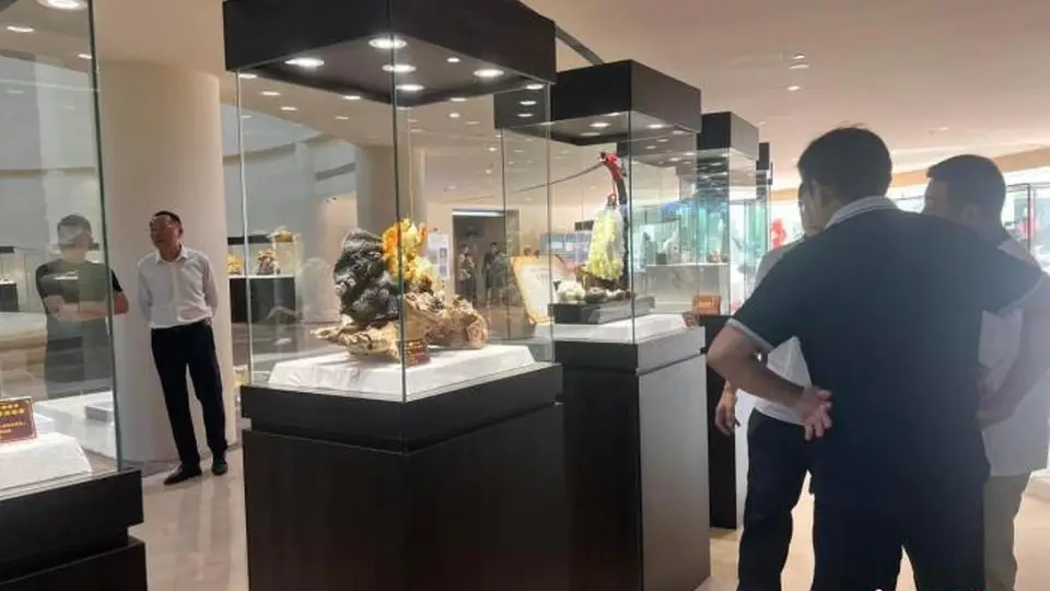 百余岫岩玉雕精品登陆南京 邀你共赴南北工艺美术交流盛宴
