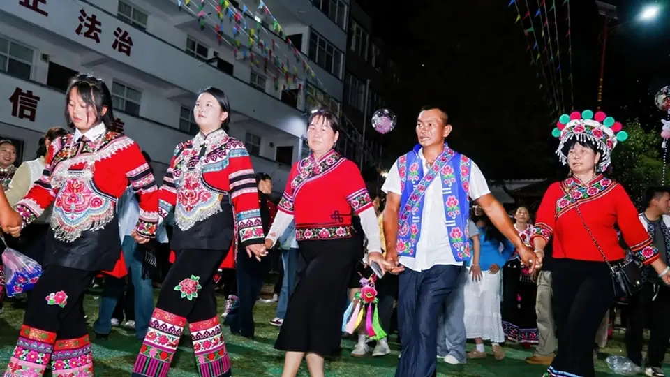 来武定白路火把节赴一场狂欢 多元活动+沉浸式体验解锁农文体旅融合新玩法