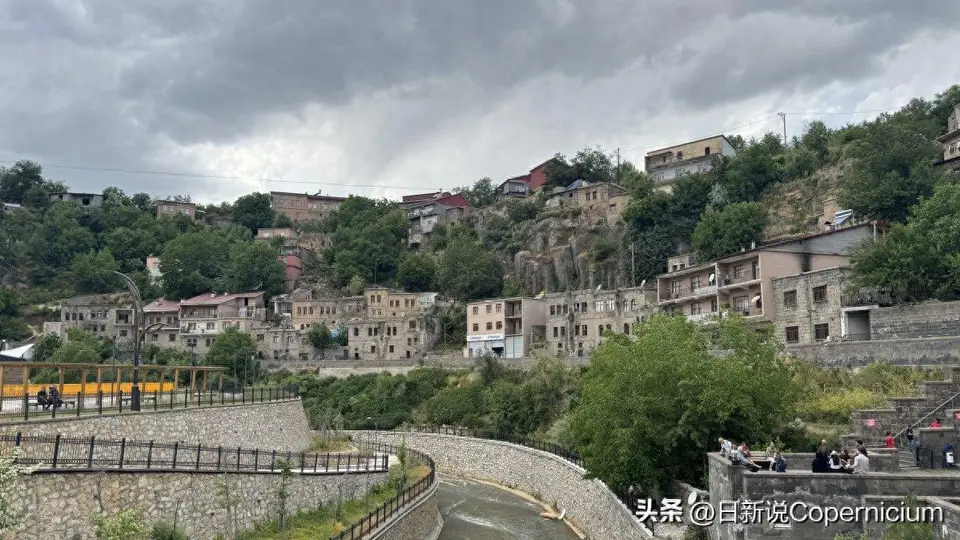 土耳其比特利斯等你来解锁 亲临内姆鲁特火山口湖邂逅独特体验