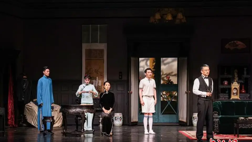 北京人艺复排《雷雨》登台