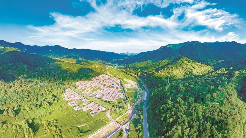 太行藏秀田园织锦