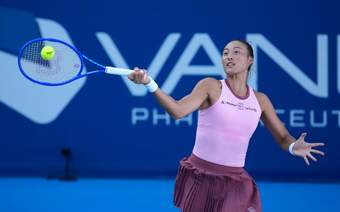 WTA雅典站-郑钦文0-2不敌三号种子 交锋首败无缘四强