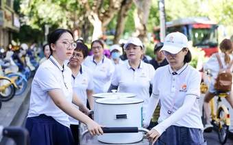 最暖杭州｜“最美凉茶摊”的第49个夏天