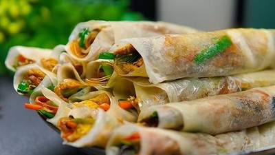 舌尖上的安顺裹卷：一场味蕾的奇妙之旅