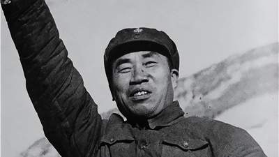 毛主席率领的800人，朱德率领的800人，谁的开国将帅更多