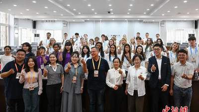 德国伯乐中文合唱团夏令营昆明开营 中德青年“以歌会友”