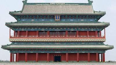 2025年北京正阳门城楼时隔六年开放 市民游客可打卡16处点位览中轴线景致