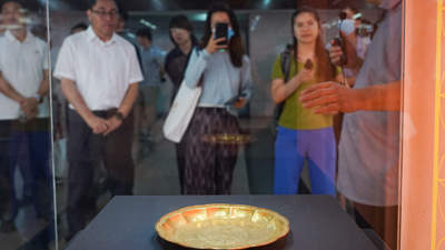 北京西站金中都主题展览开展 旅客观众可实地触摸古都踪迹
