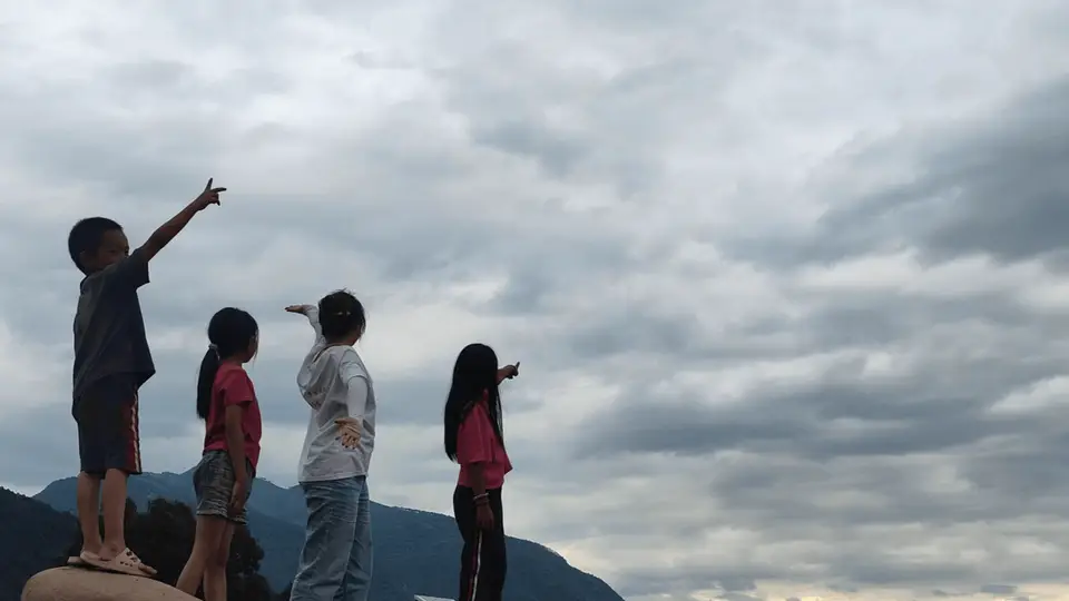 高考699分的河南女孩韩雅平被网暴，到底戳中了谁？