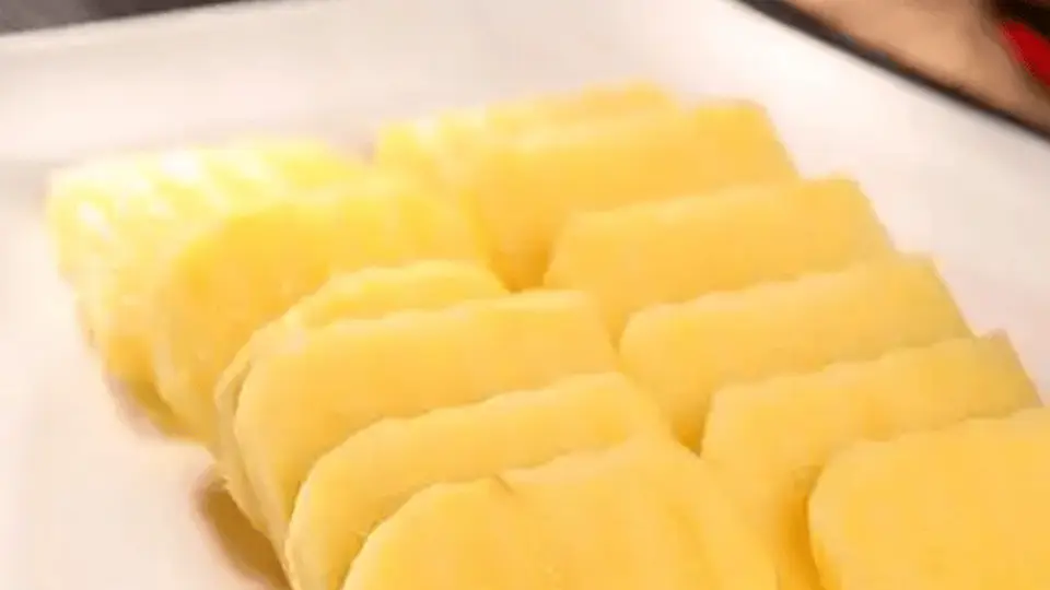 炒土豆片到底要不要焯水,30年大厨告诉你正确答案