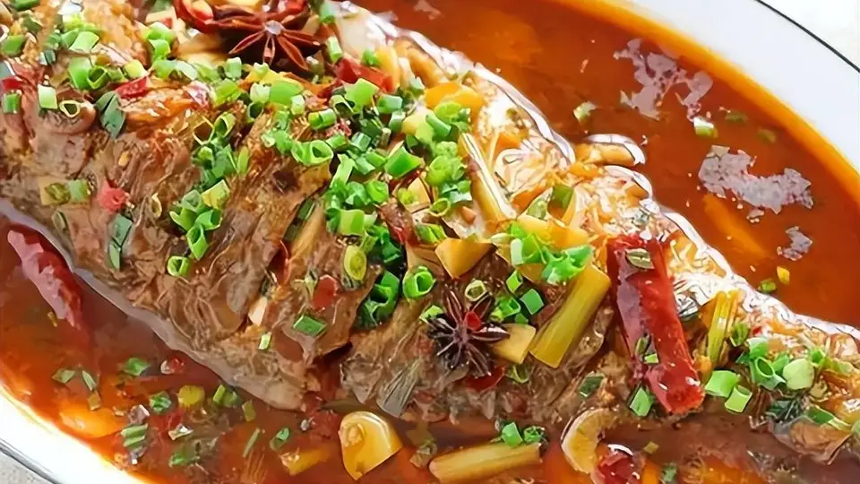 炖鱼也能玩出花样!3款香料搭配解锁软嫩回甘,孩子天天追着要吃