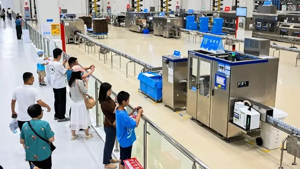区域观察丨3000亿元市场在望，工业旅游当守“此城味”