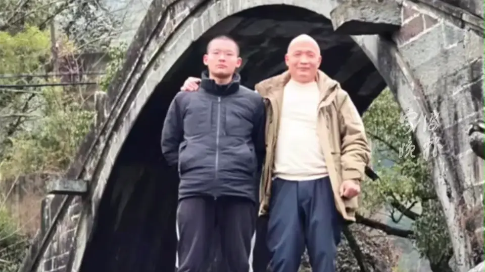 高考678分，暑假跟着父亲跑货车，“父母不会讲大道理，但他们教会我脚踏实地”