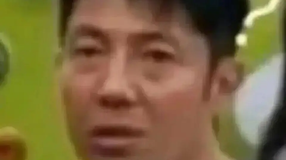 好美的一张脸,但越看越恶心