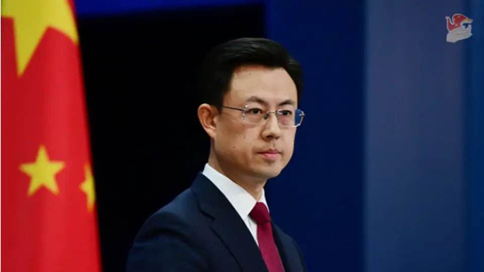 普京首登俄日争议岛屿，外交部回应