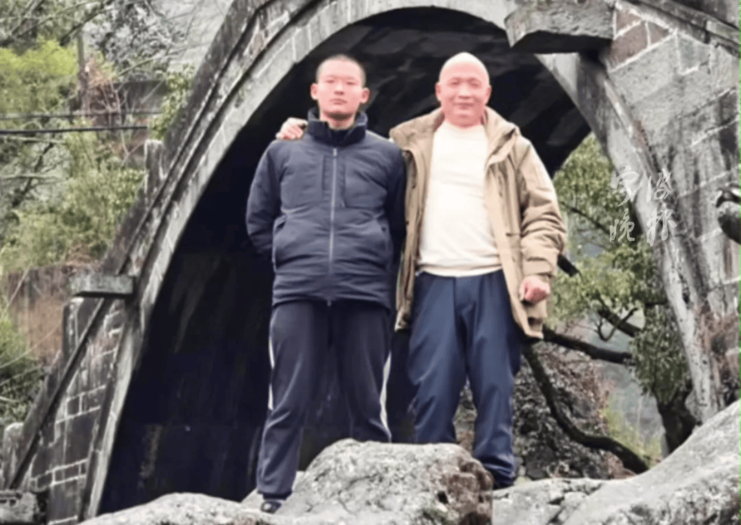 高考678分，暑假跟着父亲跑货车，“父母不会讲大道理，但他们教会我脚踏实地”