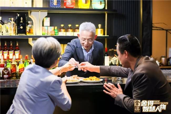 《舍得智慧人物》第八季开播，三个过来人聊高考