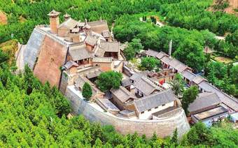 山西夏县堆云洞景区：古建错落 景美如画
