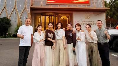 北市楼成大众点评六合区淮扬菜口味榜第一名，丽籽闺蜜圈邹丽携南京女性创业者打卡
