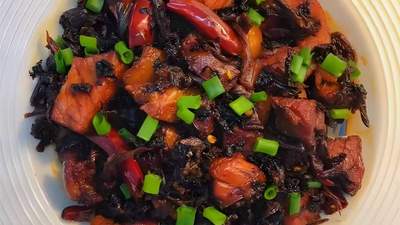 米饭杀手！零失败家常霉干菜烧肉，肥而不腻香到舔盘
