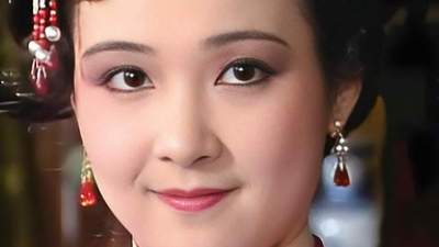 完美如她，却连未婚夫家门都进不了——薛宝琴被悔婚，藏着《红楼梦》最现实的一刀