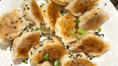 十分钟快手早餐：外酥里嫩的水煎饺，一口咬下满嘴香
