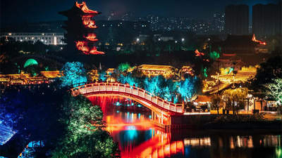 听了网友劝，景区推出“免费吃瓜”活动？景区：活动的确有，但不确定是滞销西瓜