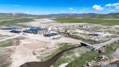 来聂荣铜龙村零碳文旅打卡 体验光伏+地热的绿色玩法