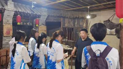 暑期去泾阳茯茶非遗研学 亲子动手解锁多元茶趣体验