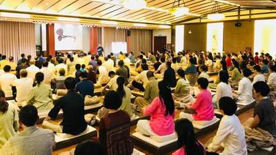 参与如是书院课程的学员亲述：课堂设游戏遭洗脑，不配合就被辱骂殴打，讲师竟是传销头目