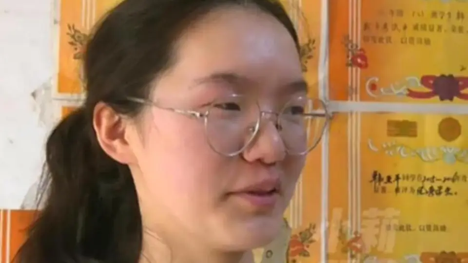 人间有大爱！韩雅平终于说出背后的人，12年来，每年都给她寄钱