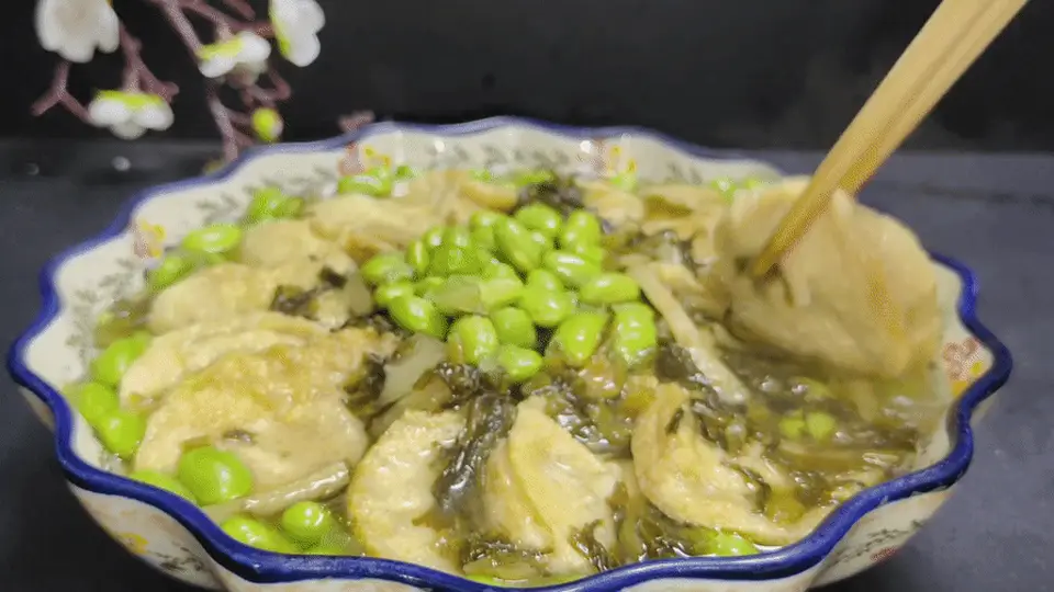 就喜欢这样蒸一盘，四种食材搭配一锅出！鲜鲜嫩嫩一口就爆汁、吃出满口好味，好吃好做全家都爱