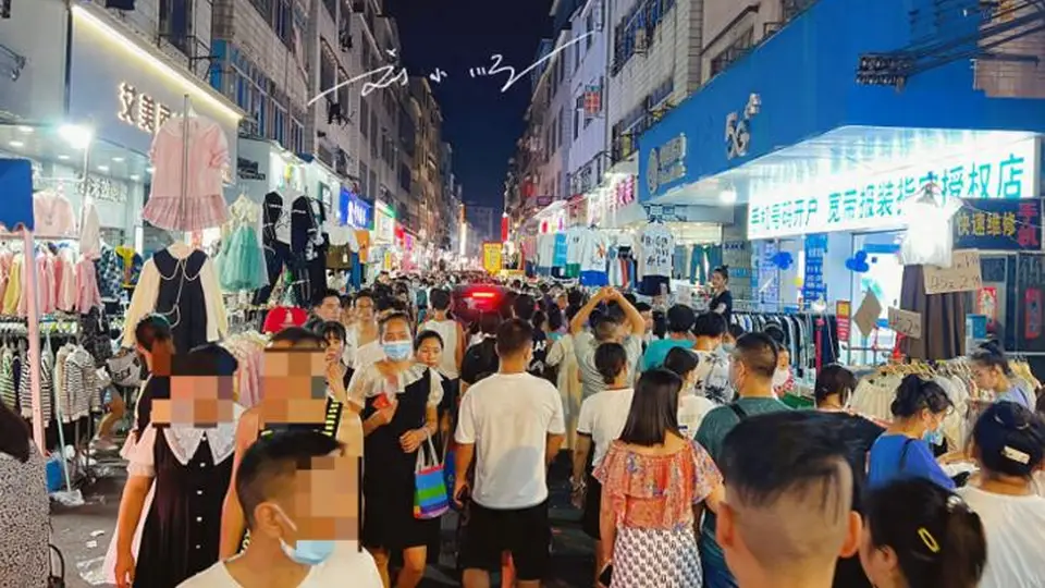 原创法国女生来中国旅游，回国哭5天，直言法国与中国差距一目了然