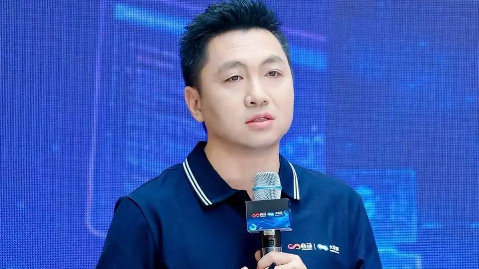 体验国产异构混合算力落地成效 商汤杨帆详解万亿级Token服务背后的多元布局