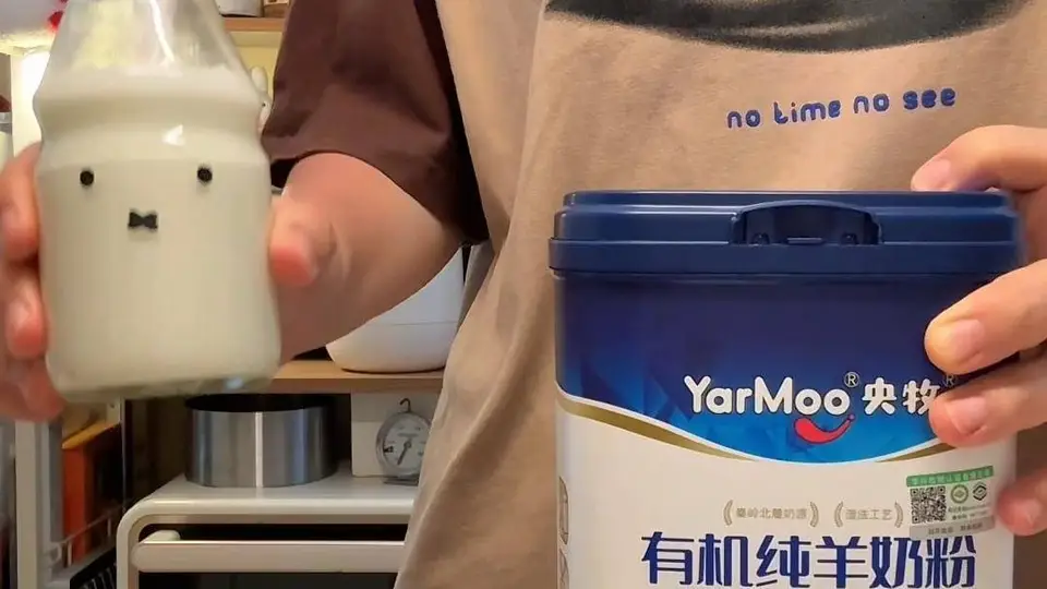 YarMoo央牧邀你解锁早八精致早餐 快get羊奶抹茶拿铁配鸡蛋牛油果三明治的治愈感